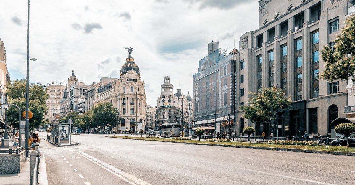 madrid-3952068_1920