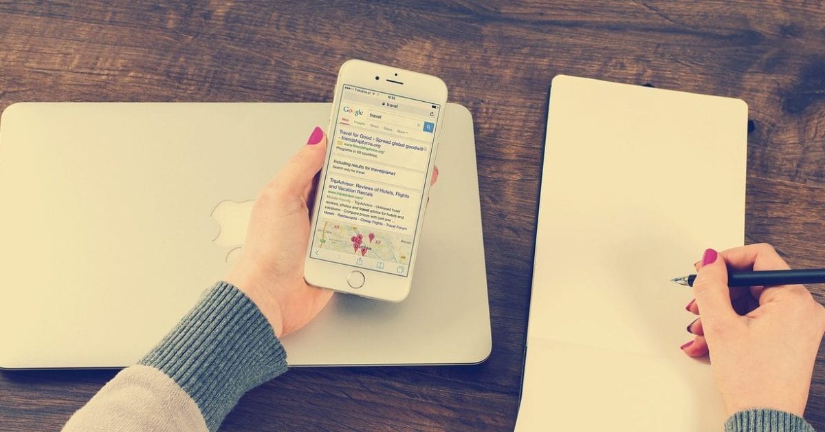 secretaria-física-vs-asistente-virtual