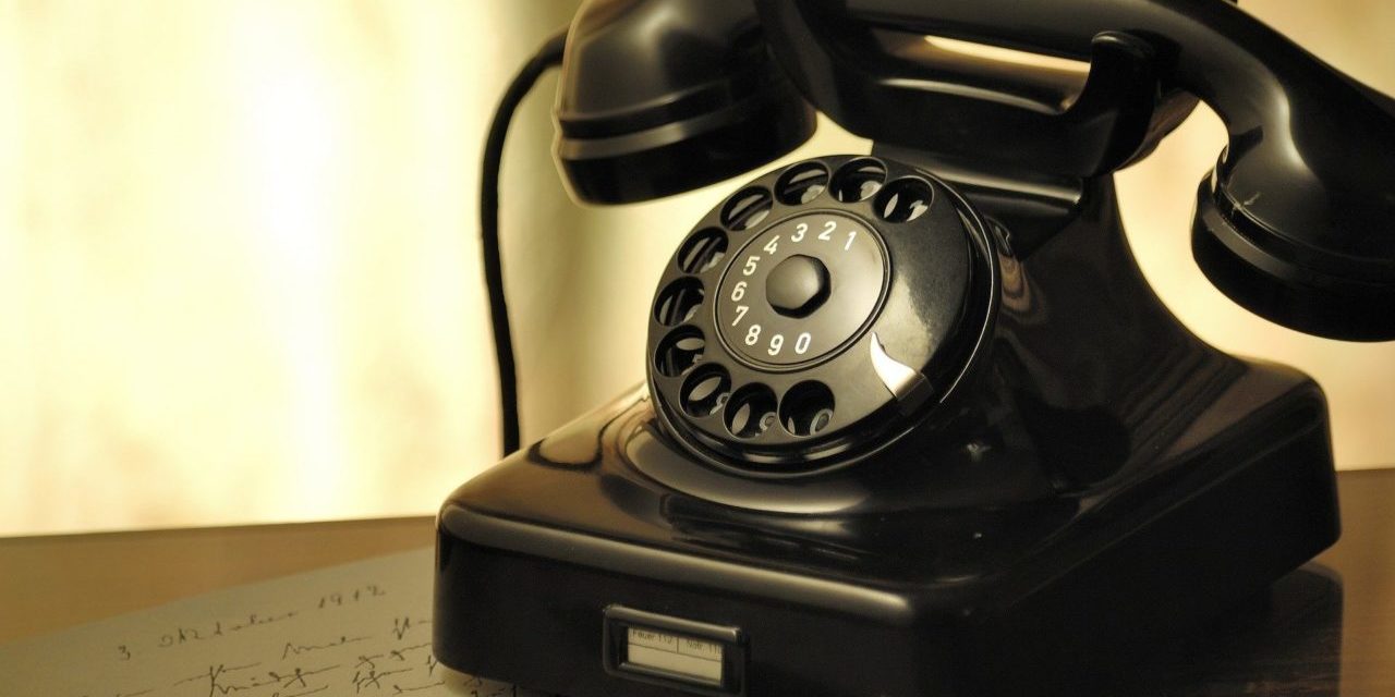 papel- de-la-secretaria-virtual-ante-una-adecuada-atención-al-cliente